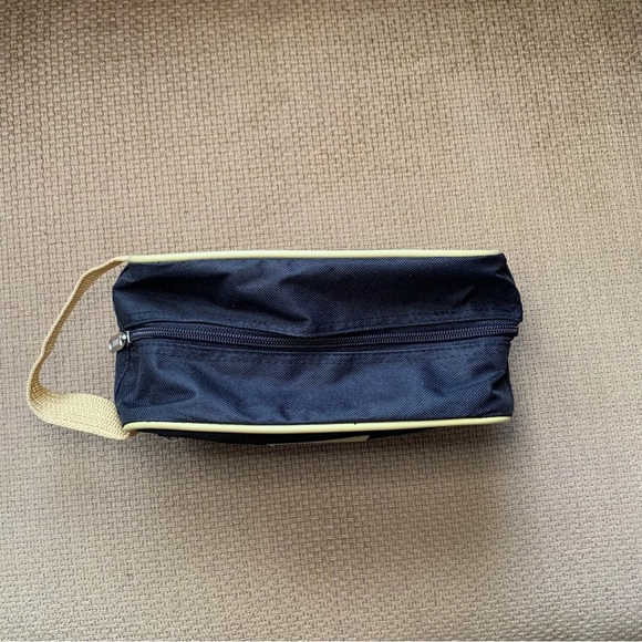 London Fog Toiletrie/Shave Kit bag - Picture 2 of 9